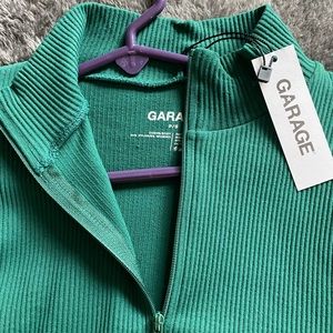 Garage, brand new